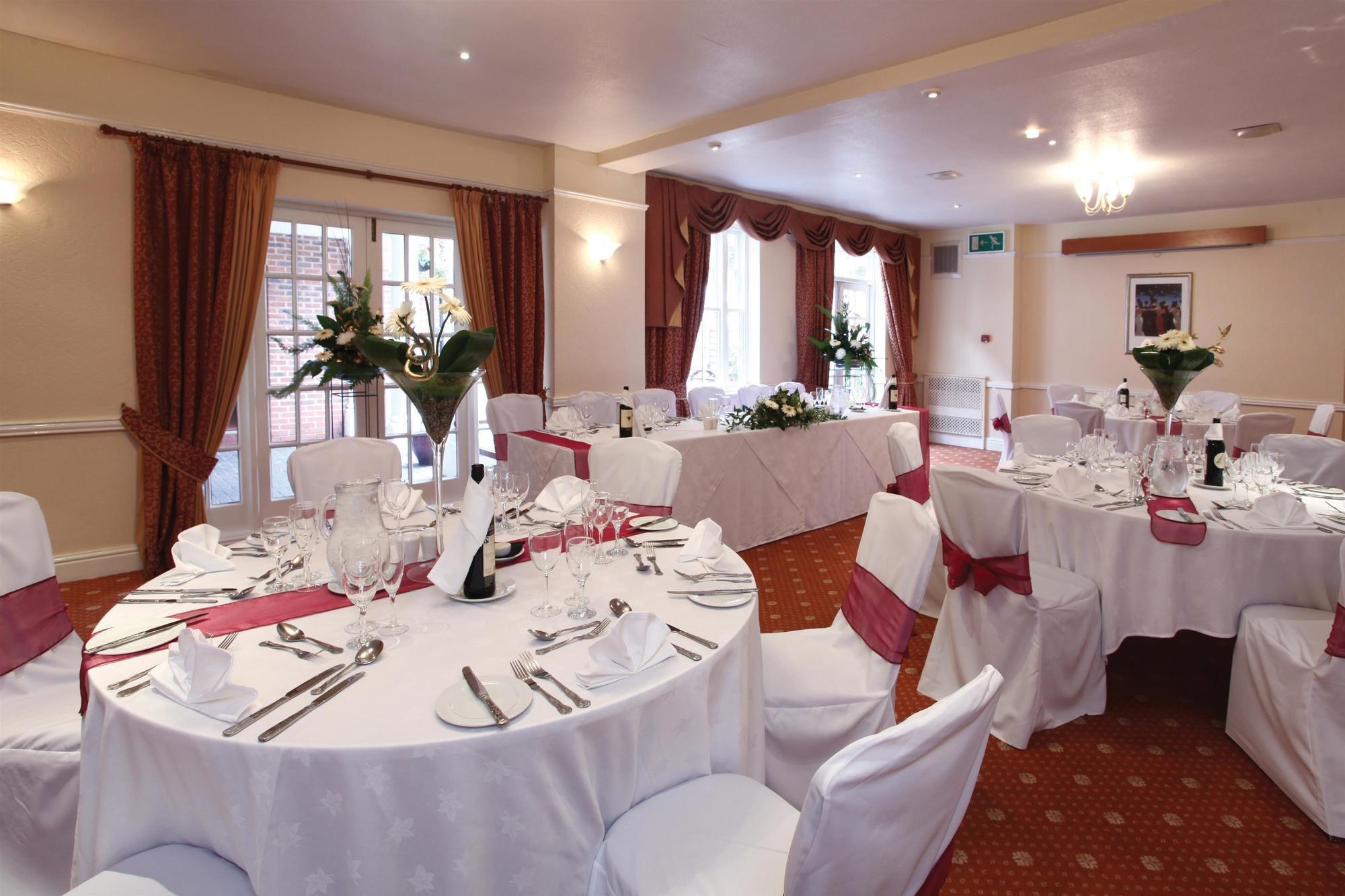 Lion Hotel Worksop Luaran gambar